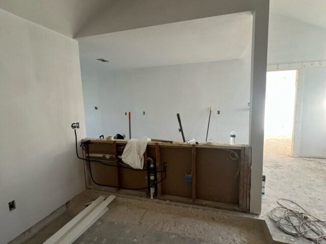 Before: Kitchen Remolding Lakeway TX